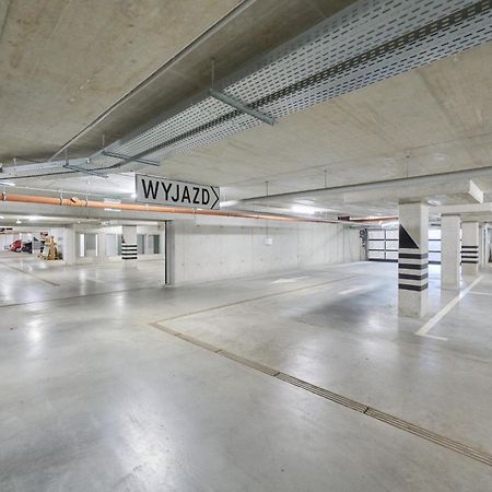 Przytulny Apartament Z Ogrodkiem W Doskonalej Lokalizacji Fair Rentals วรอตซวาฟ ภายนอก รูปภาพ