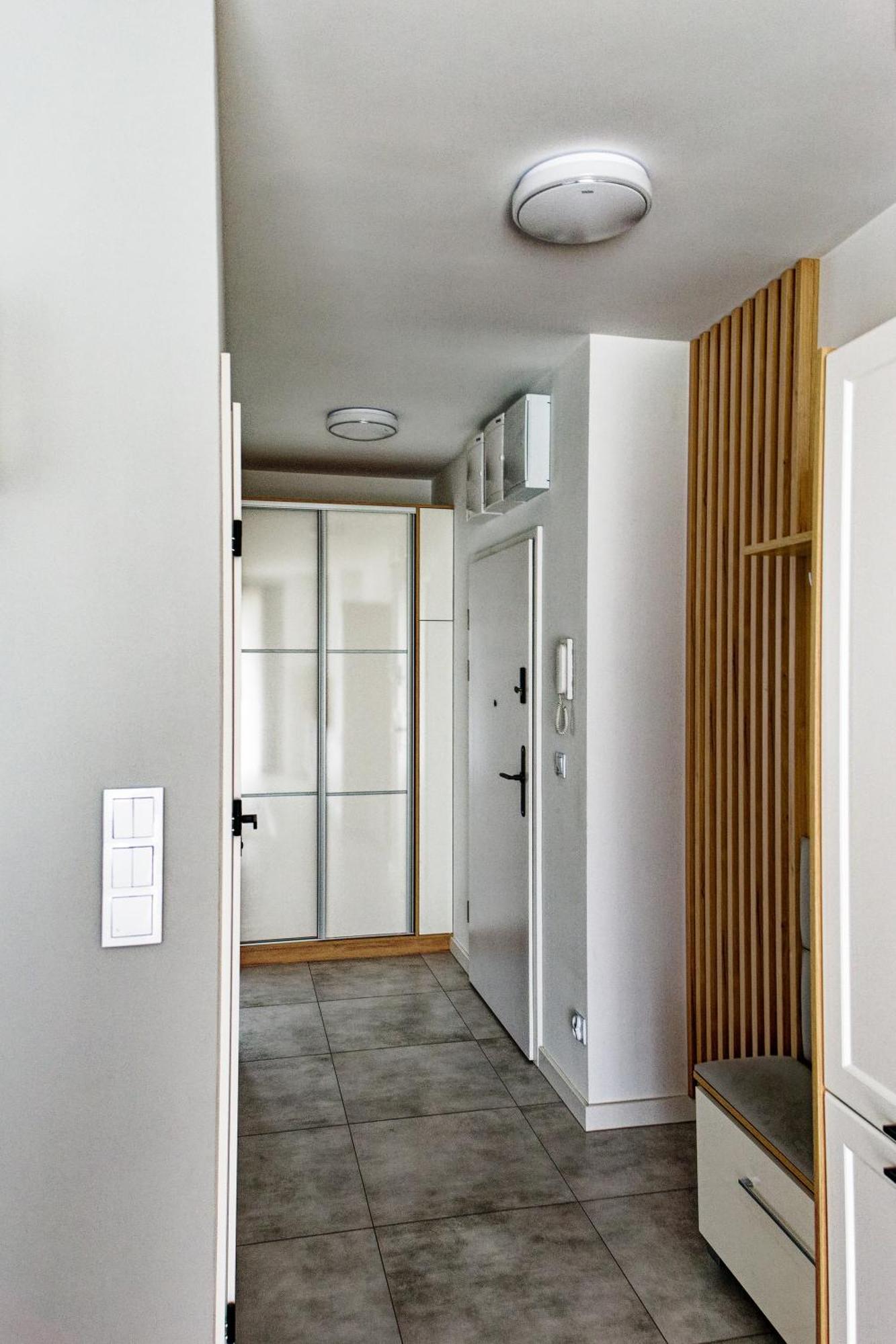 Przytulny Apartament Z Ogrodkiem W Doskonalej Lokalizacji Fair Rentals วรอตซวาฟ ภายนอก รูปภาพ